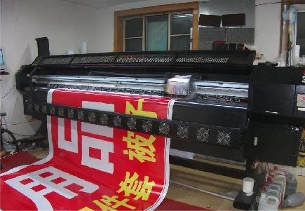 晋江喷绘广告分辨率是多少？